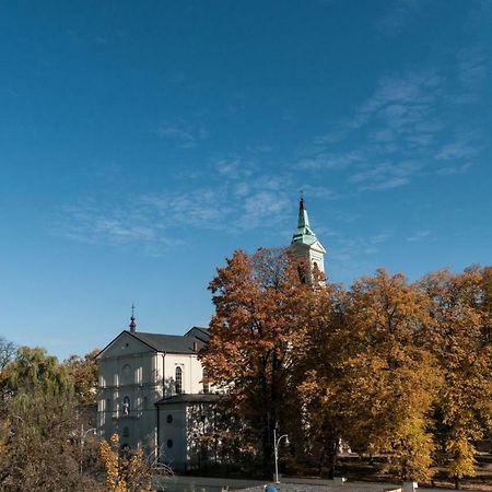Apartments Prezydencki Кельце Экстерьер фото